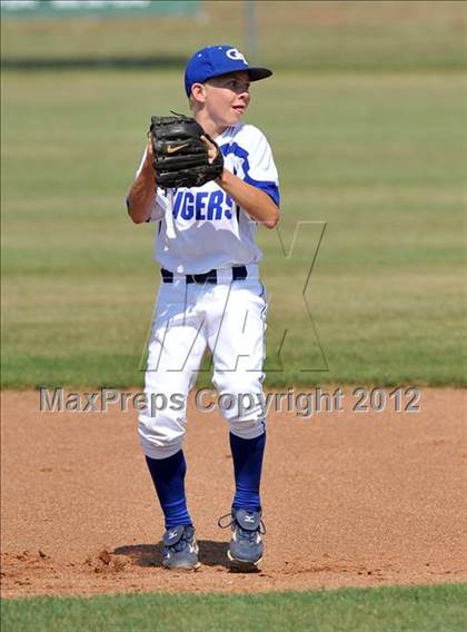 Thumbnail 1 in Celina @ Gunter photogallery.