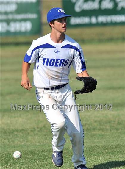 Thumbnail 3 in Celina @ Gunter photogallery.