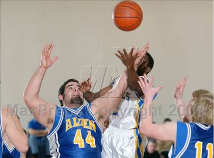 Thumbnail 1 in Alden @ Cleveland Hill photogallery.