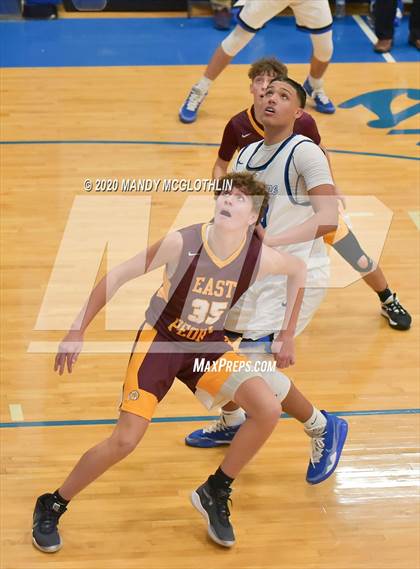 Thumbnail 2 in East Peoria @ Limestone photogallery.