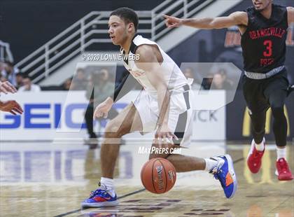Thumbnail 2 in Hargrave Military Academy vs Orangeville Prep (Spalding Hoophal Classic) photogallery.