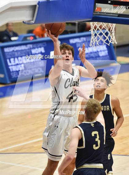 Thumbnail 3 in O'Connor vs Clark photogallery.