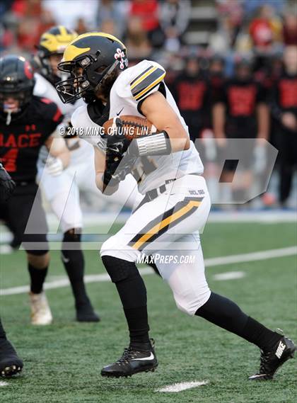 Thumbnail 3 in Del Oro vs. Grace Brethren (CIF State D2AA Final) photogallery.