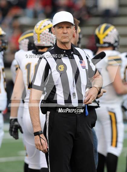 Thumbnail 2 in Del Oro vs. Grace Brethren (CIF State D2AA Final) photogallery.
