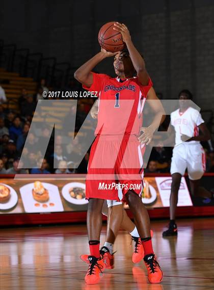 Thumbnail 1 in Crossroads @ Mater Dei (CIF SS Playoff) photogallery.