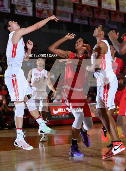 Thumbnail 2 in Crossroads @ Mater Dei (CIF SS Playoff) photogallery.