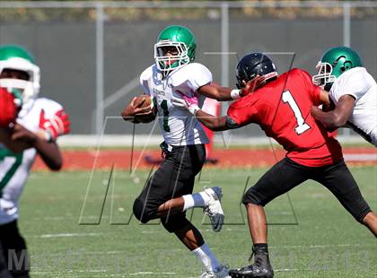 Thumbnail 2 in JV: El Cerrito @ Salesian photogallery.