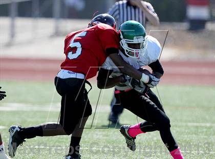 Thumbnail 2 in JV: El Cerrito @ Salesian photogallery.