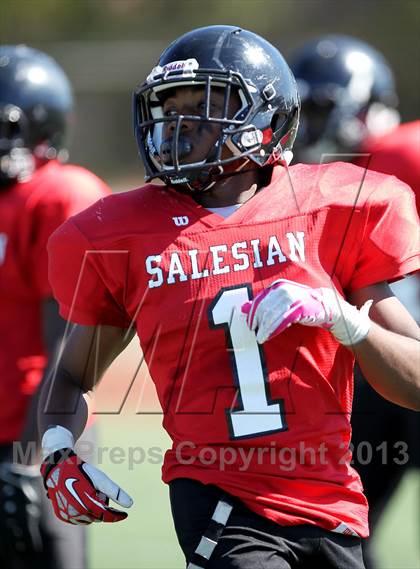 Thumbnail 3 in JV: El Cerrito @ Salesian photogallery.