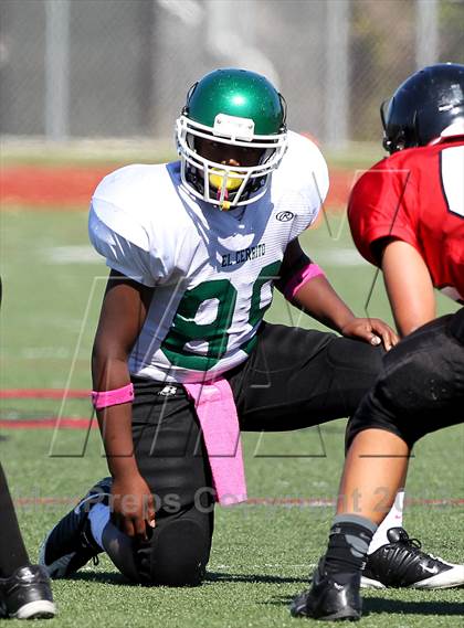 Thumbnail 2 in JV: El Cerrito @ Salesian photogallery.