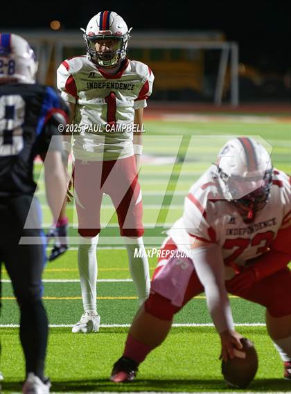 Thumbnail 1 in Independence @ Moon Valley photogallery.