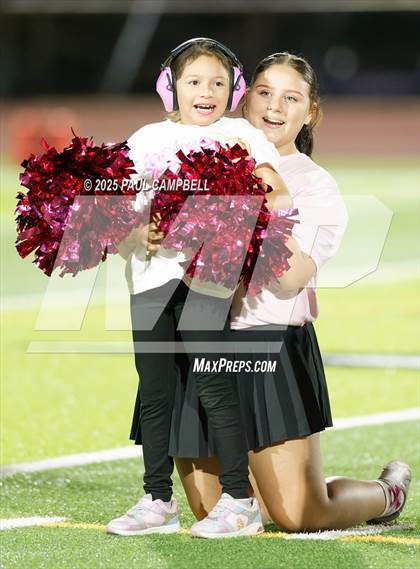 Thumbnail 1 in Independence @ Moon Valley photogallery.