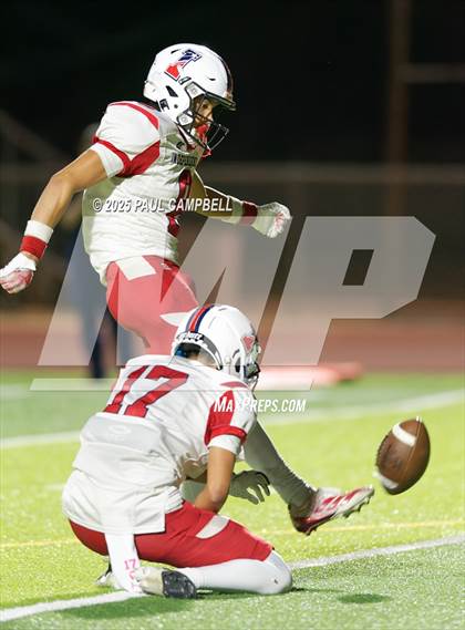 Thumbnail 1 in Independence @ Moon Valley photogallery.