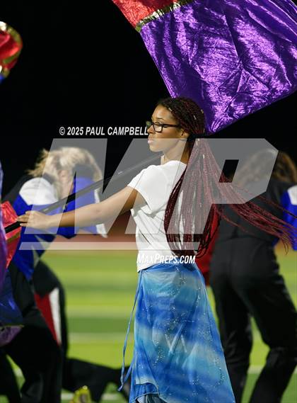 Thumbnail 1 in Independence @ Moon Valley photogallery.