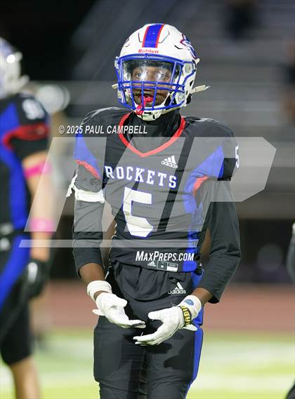 Thumbnail 1 in Independence @ Moon Valley photogallery.