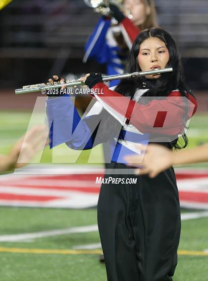 Thumbnail 1 in Independence @ Moon Valley photogallery.