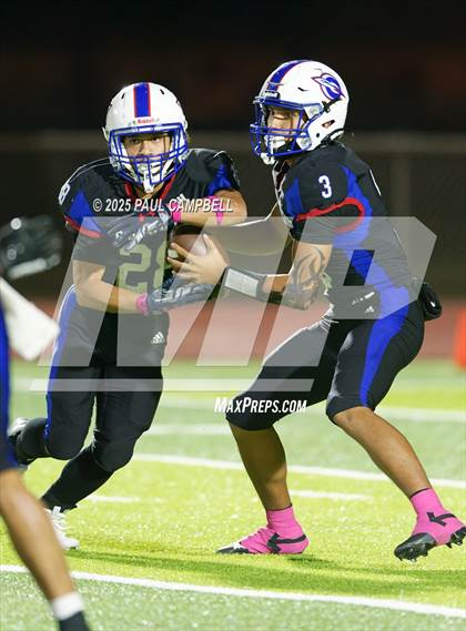 Thumbnail 2 in Independence @ Moon Valley photogallery.