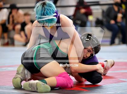 Thumbnail 1 in CIF-CS D5 Section Semifinals photogallery.