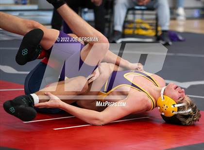 Thumbnail 1 in CIF-CS D5 Section Semifinals photogallery.