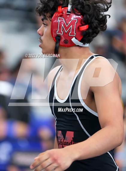 Thumbnail 1 in CIF-CS D5 Section Semifinals photogallery.