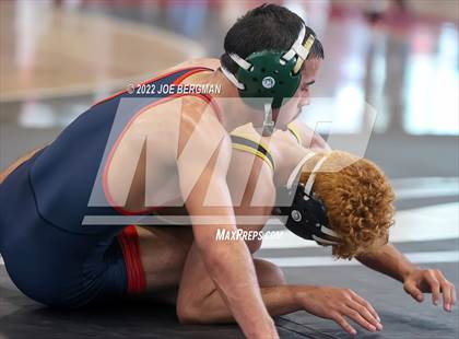 Thumbnail 2 in CIF-CS D5 Section Semifinals photogallery.