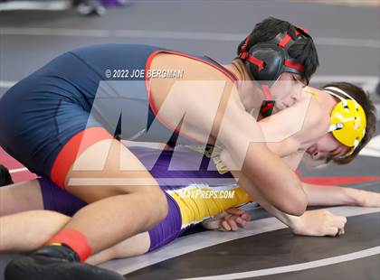 Thumbnail 2 in CIF-CS D5 Section Semifinals photogallery.