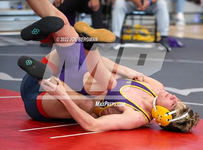 Thumbnail 2 in CIF-CS D5 Section Semifinals photogallery.