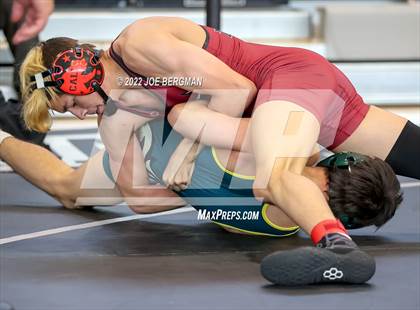 Thumbnail 2 in CIF-CS D5 Section Semifinals photogallery.