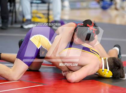 Thumbnail 2 in CIF-CS D5 Section Semifinals photogallery.
