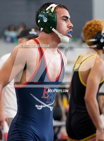 Thumbnail 3 in CIF-CS D5 Section Semifinals photogallery.