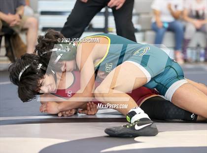 Thumbnail 1 in CIF-CS D5 Section Semifinals photogallery.