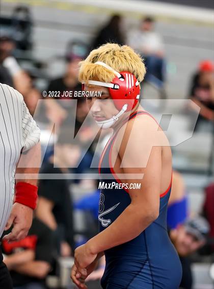 Thumbnail 2 in CIF-CS D5 Section Semifinals photogallery.