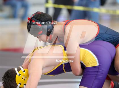 Thumbnail 1 in CIF-CS D5 Section Semifinals photogallery.