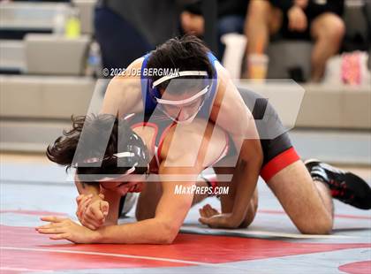 Thumbnail 3 in CIF-CS D5 Section Semifinals photogallery.