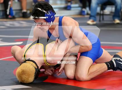 Thumbnail 2 in CIF-CS D5 Section Semifinals photogallery.