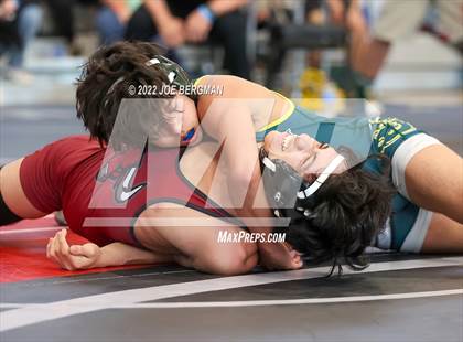 Thumbnail 2 in CIF-CS D5 Section Semifinals photogallery.