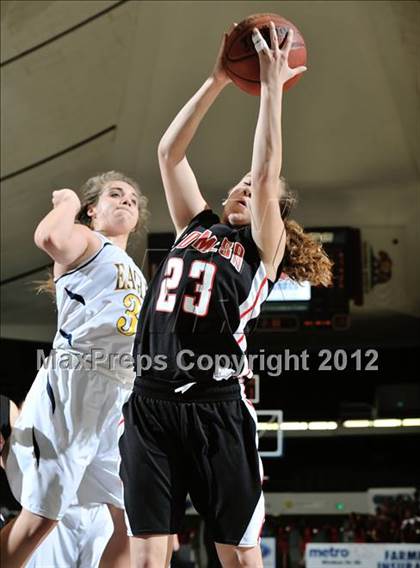 Thumbnail 1 in Rio Mesa vs. Arroyo Grande (CIF SS D3AAA Final) photogallery.