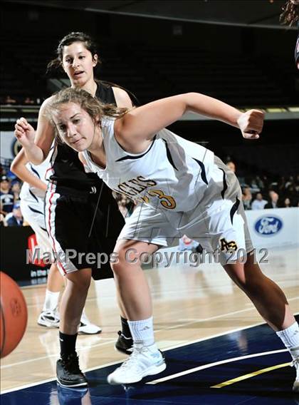 Thumbnail 2 in Rio Mesa vs. Arroyo Grande (CIF SS D3AAA Final) photogallery.