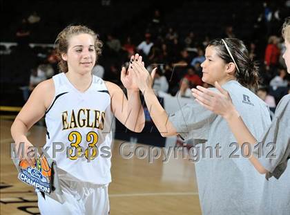 Thumbnail 3 in Rio Mesa vs. Arroyo Grande (CIF SS D3AAA Final) photogallery.