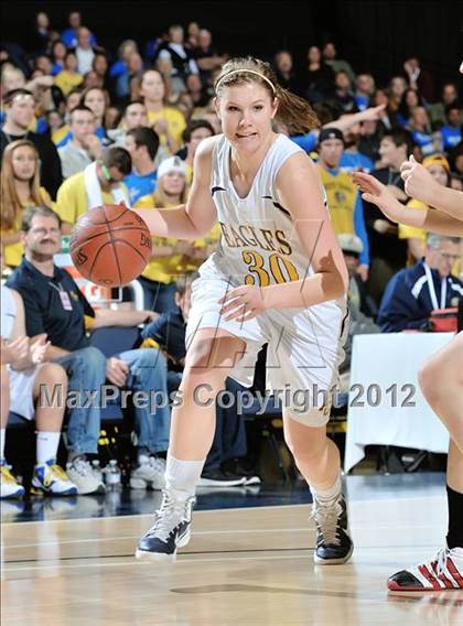 Thumbnail 3 in Rio Mesa vs. Arroyo Grande (CIF SS D3AAA Final) photogallery.