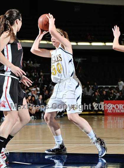 Thumbnail 3 in Rio Mesa vs. Arroyo Grande (CIF SS D3AAA Final) photogallery.