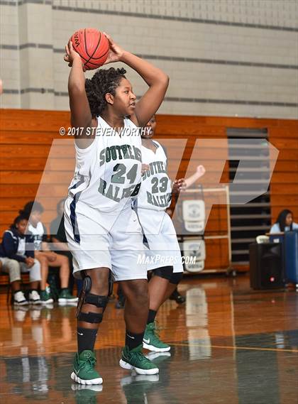 Thumbnail 1 in Millbrook @ Southeast Raleigh photogallery.