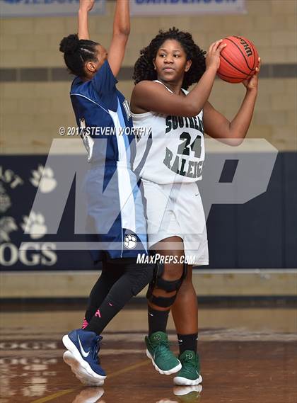 Thumbnail 1 in Millbrook @ Southeast Raleigh photogallery.