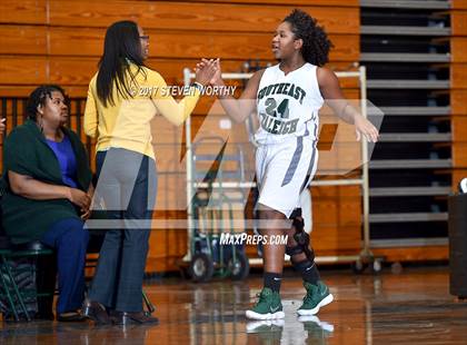 Thumbnail 2 in Millbrook @ Southeast Raleigh photogallery.