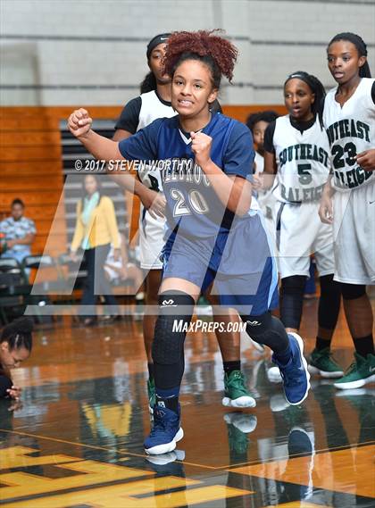 Thumbnail 1 in Millbrook @ Southeast Raleigh photogallery.