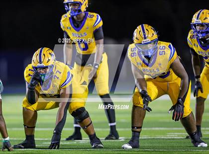 Thumbnail 1 in Central @ Northwestern (FHSAA 3A Regional Final) photogallery.