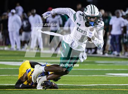 Thumbnail 1 in Central @ Northwestern (FHSAA 3A Regional Final) photogallery.