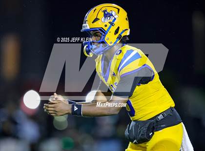 Thumbnail 3 in Central @ Northwestern (FHSAA 3A Regional Final) photogallery.