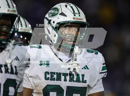 Thumbnail 2 in Central @ Northwestern (FHSAA 3A Regional Final) photogallery.