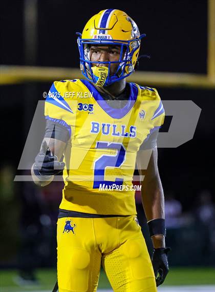 Thumbnail 2 in Central @ Northwestern (FHSAA 3A Regional Final) photogallery.